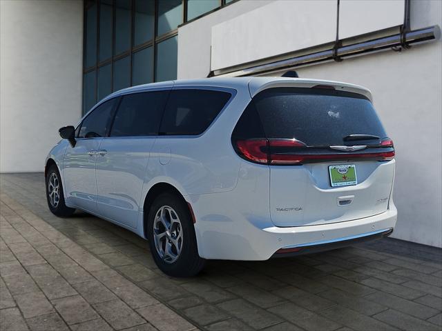 2024 Chrysler Pacifica PACIFICA LIMITED