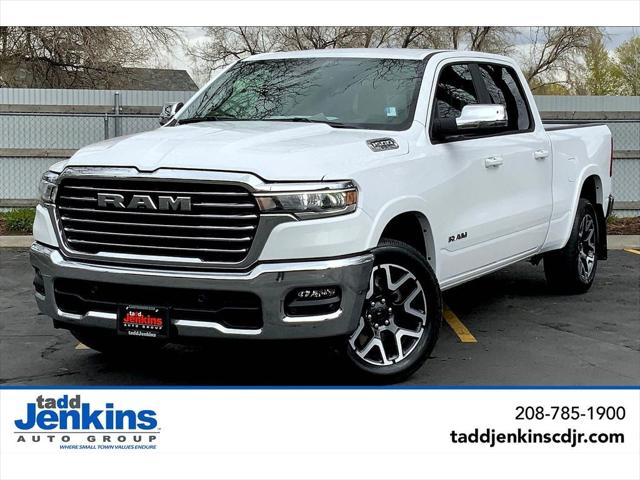 2025 RAM Ram 1500 RAM 1500 LARAMIE CREW CAB 4X4 64 BOX