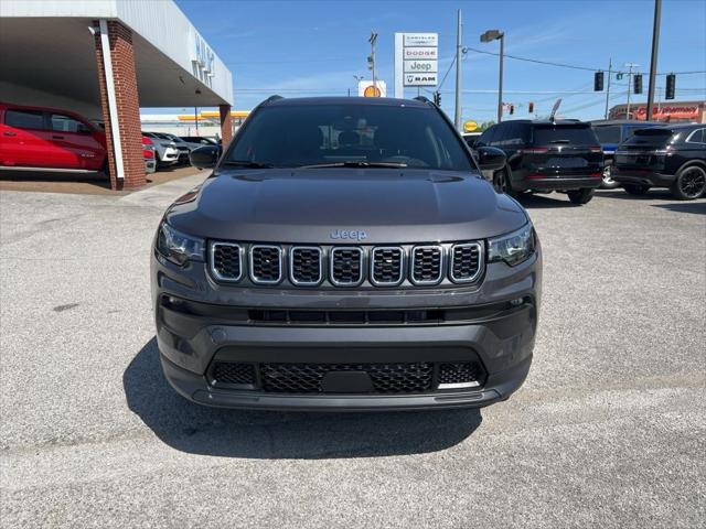 2024 Jeep Compass COMPASS LATITUDE LUX 4X4