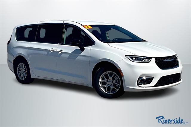 2024 Chrysler Pacifica PACIFICA TOURING L