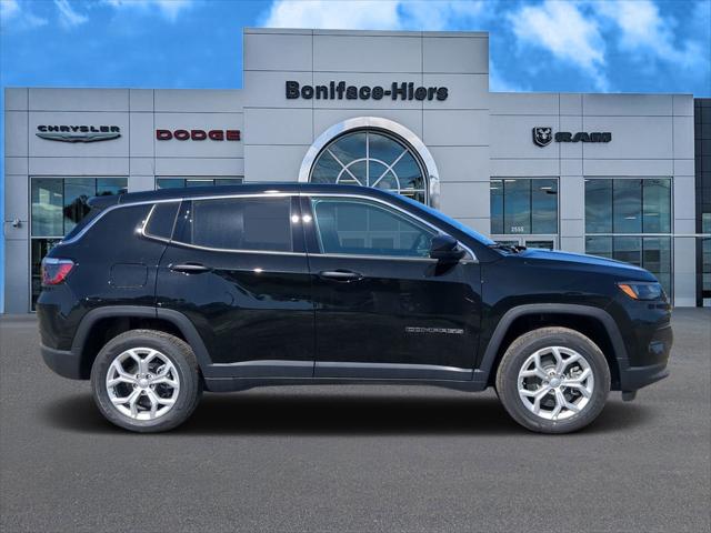 2024 Jeep Compass COMPASS SPORT 4X4