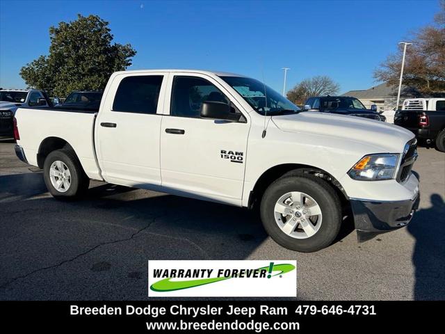 2022 RAM 1500 Classic SLT Crew Cab 4x2 57 Box
