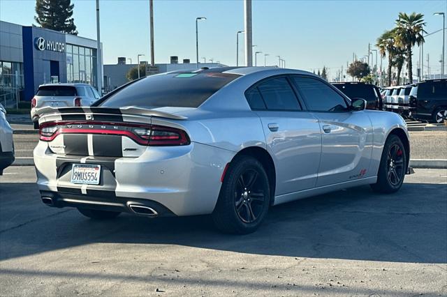 2022 Dodge Charger SXT RWD