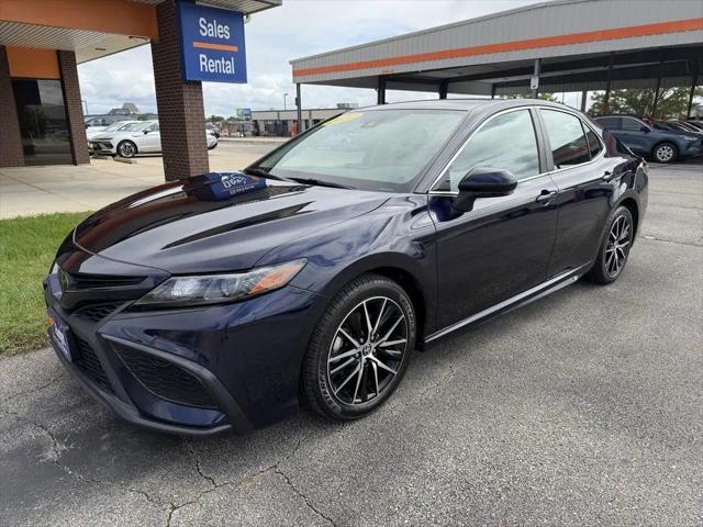 2022 Toyota Camry SE for sale in Cedar Rapids, IA