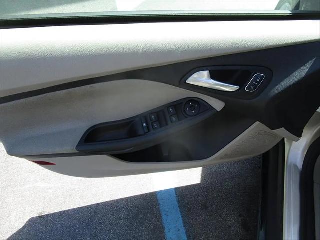 2017 Ford Focus SE for sale in Mt Pleasant, PA