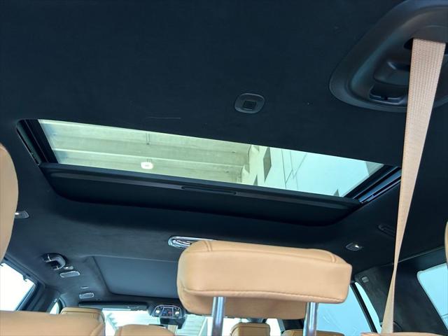 2024 Wagoneer Grand Wagoneer Grand Wagoneer L Series III Obsidian 4X4