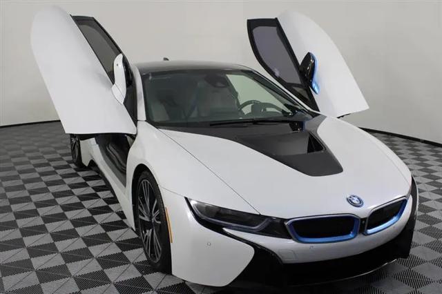 2015 BMW i8 Coupe