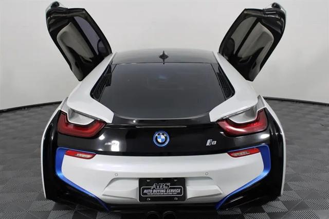 2015 BMW i8 Coupe