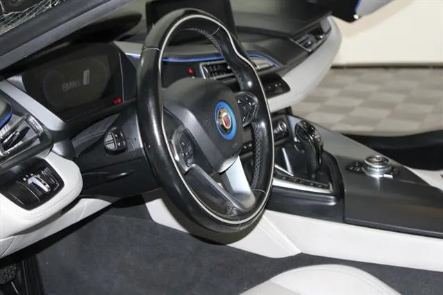 2015 BMW i8 Coupe