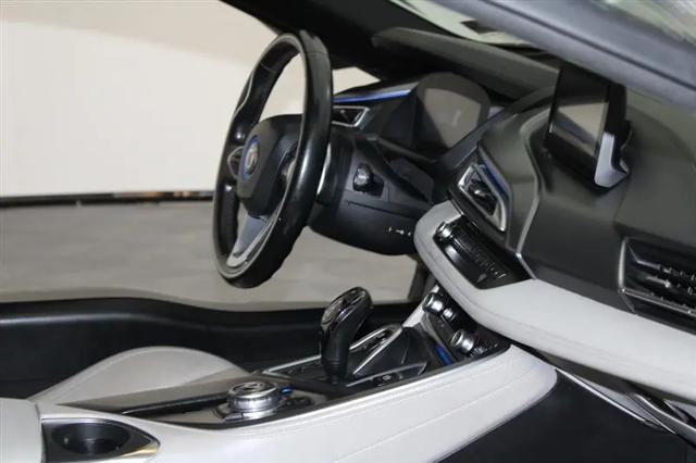 2015 BMW i8 Coupe