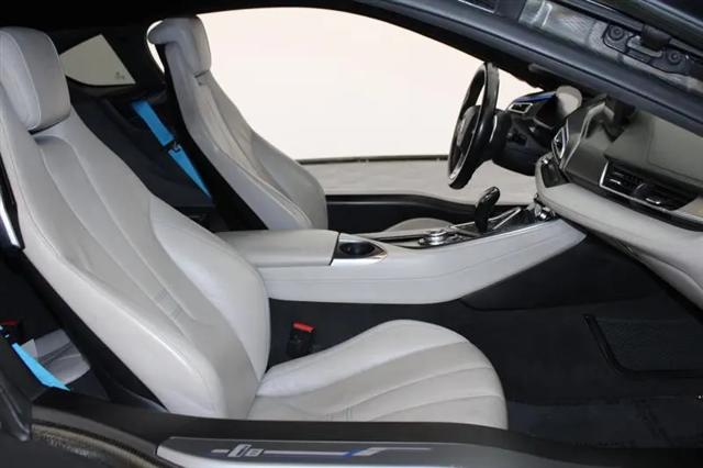 2015 BMW i8 Coupe