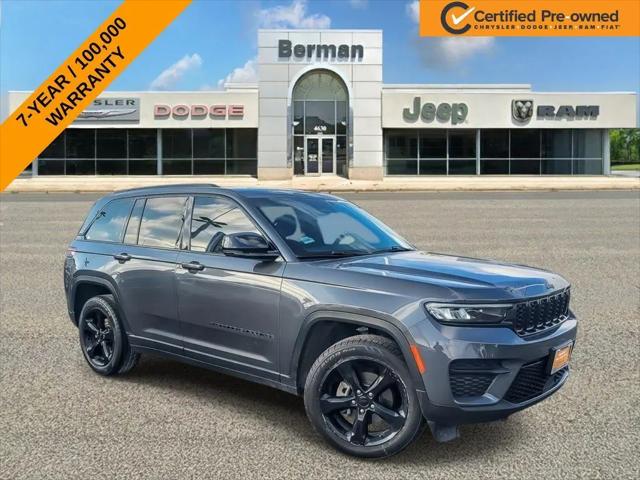 2022 Jeep Grand Cherokee Altitude 4x4 for sale in Oak Lawn, IL
