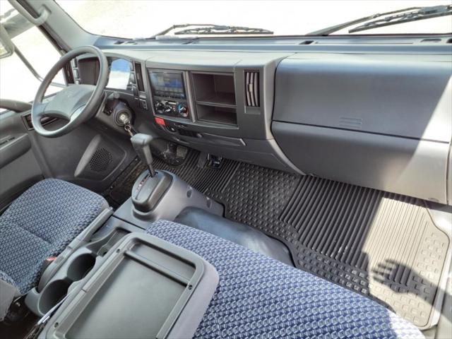 2024 Isuzu NPR Standard Cab