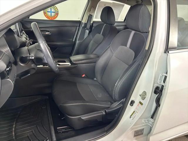 2021 Nissan Sentra SV Xtronic CVT