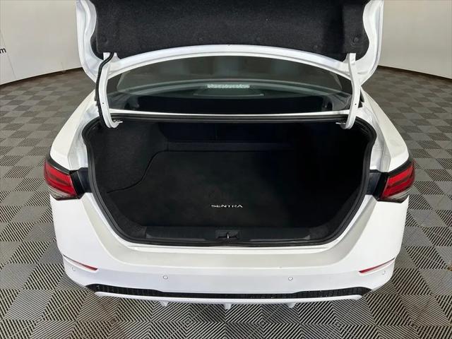 2021 Nissan Sentra SV Xtronic CVT