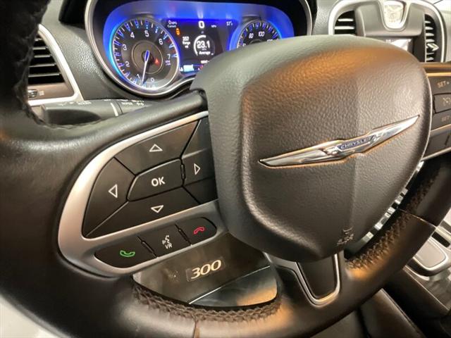 2017 Chrysler 300 Limited