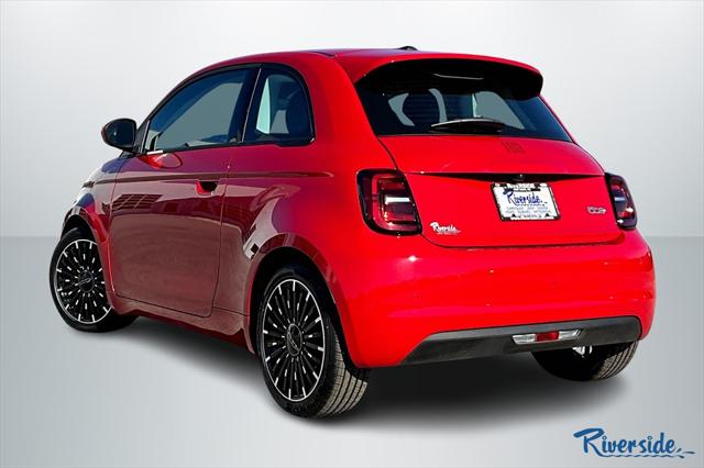 2024 Fiat FIAT 500e 500e INSPI(RED)