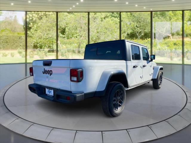 2024 Jeep Gladiator GLADIATOR SPORT S 4X4