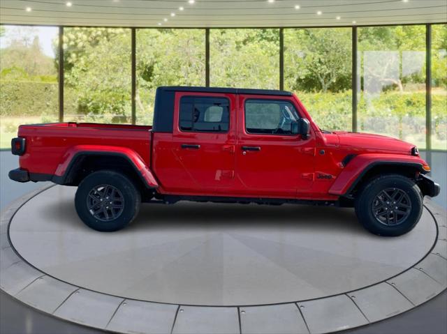 2024 Jeep Gladiator GLADIATOR SPORT S 4X4