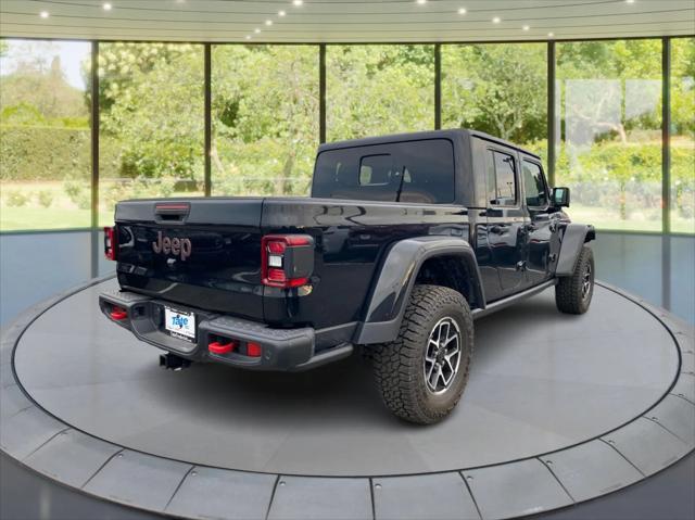 2024 Jeep Gladiator GLADIATOR RUBICON X 4X4