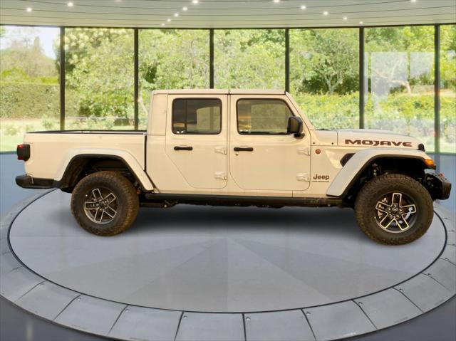 2024 Jeep Gladiator GLADIATOR MOJAVE X 4X4