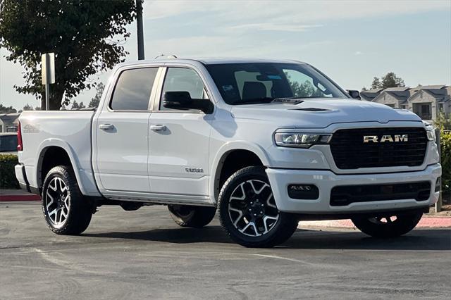 2025 RAM Ram 1500 RAM 1500 LARAMIE CREW CAB 4X4 57 BOX 2025 RAM Ram 1500 RAM 1500 LARAMIE CREW CAB 4X4 57 BOX