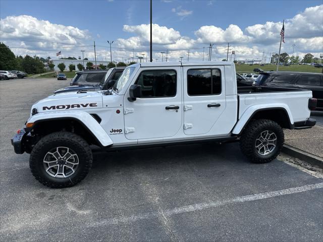 2024 Jeep Gladiator GLADIATOR MOJAVE X 4X4