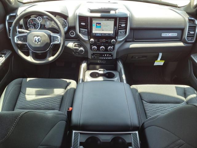 2025 RAM Ram 1500 RAM 1500 LONE STAR CREW CAB 4X4 57 BOX
