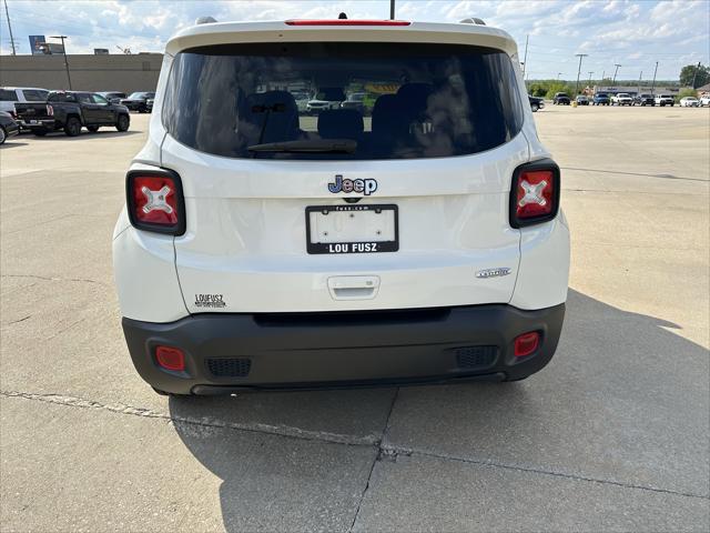 2019 Jeep Renegade Latitude FWD