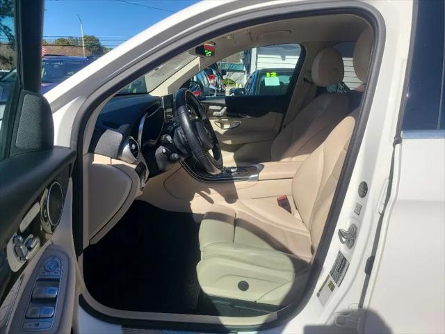2019 Mercedes-Benz GLC GLC 300