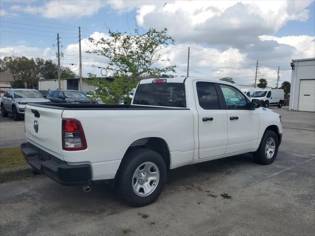 2024 RAM Ram 1500 RAM 1500 TRADESMAN QUAD CAB 4X2 64 BOX