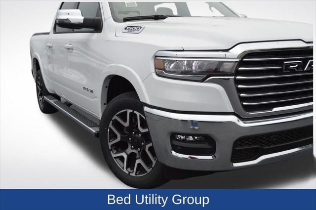 2025 RAM Ram 1500 RAM 1500 LARAMIE CREW CAB 4X4 57 BOX