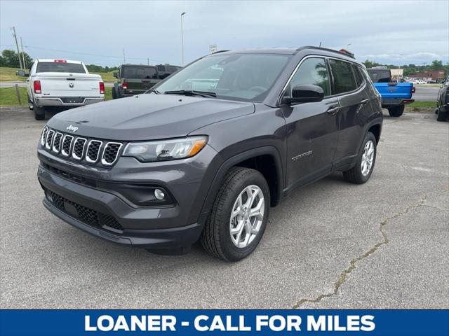 2024 Jeep Compass COMPASS LATITUDE 4X4