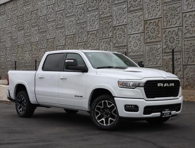 2025 RAM Ram 1500 RAM 1500 LARAMIE CREW CAB 4X4 57 BOX
