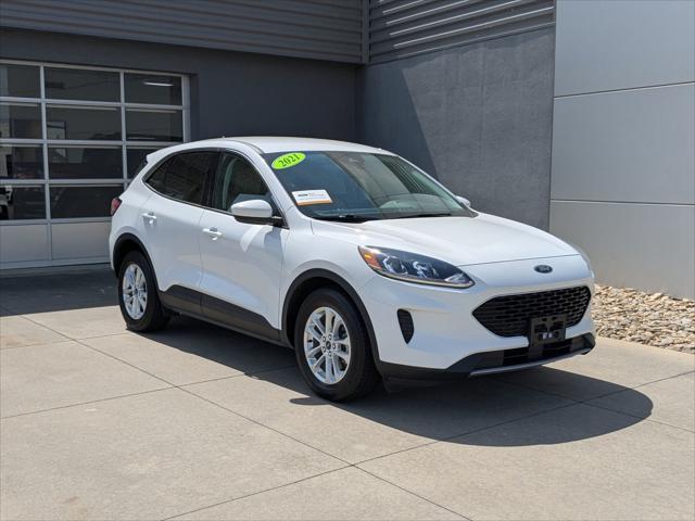 2021 Ford Escape SE Hybrid