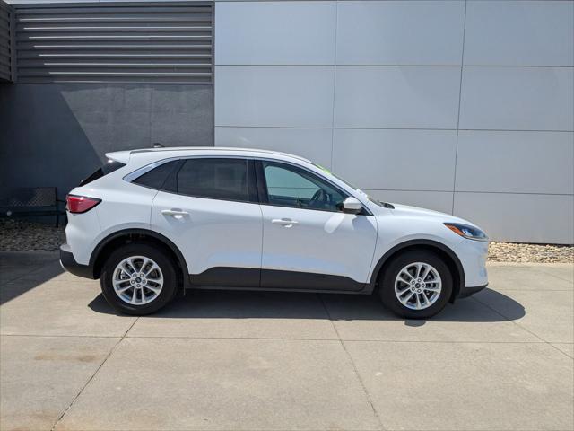 2021 Ford Escape SE Hybrid