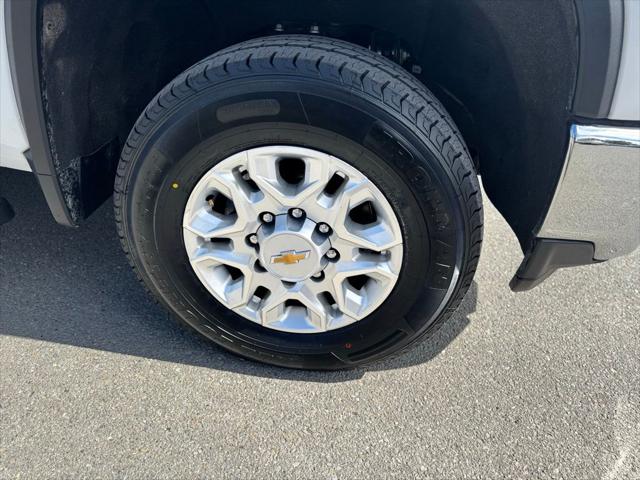 2022 Chevrolet Silverado 2500HD 4WD Crew Cab Standard Bed LT