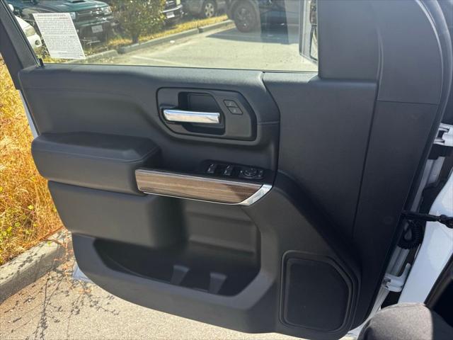 2022 Chevrolet Silverado 2500HD 4WD Crew Cab Standard Bed LT