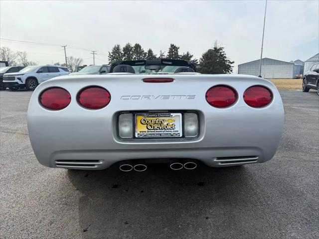 2002 Chevrolet Corvette Base