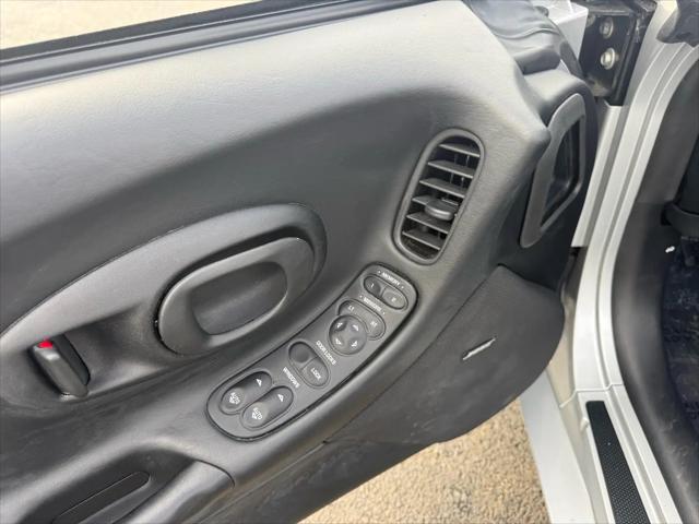 2002 Chevrolet Corvette Base