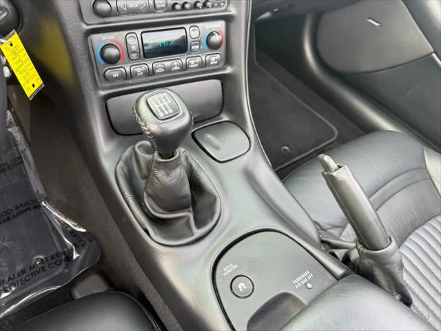 2002 Chevrolet Corvette Base