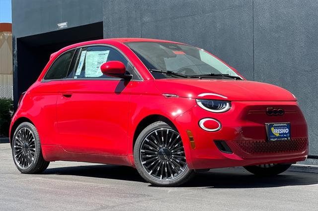 2024 Fiat FIAT 500e 500e INSPI(RED)