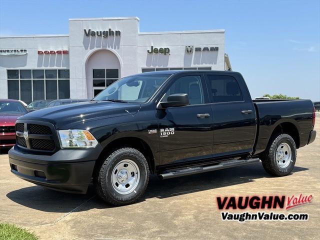 2024 RAM Ram 1500 Classic RAM 1500 CLASSIC TRADESMAN CREW CAB 4X4 57 BOX