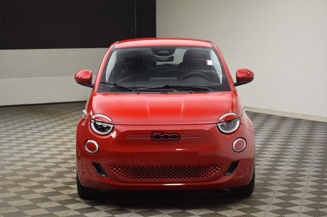 2024 Fiat FIAT 500e 500e INSPI(RED)