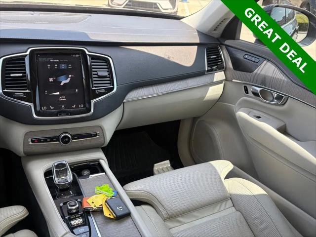 2021 Volvo XC90 Recharge T8 Inscription 6 Passenger