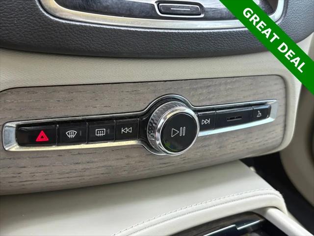 2021 Volvo XC90 Recharge T8 Inscription 6 Passenger