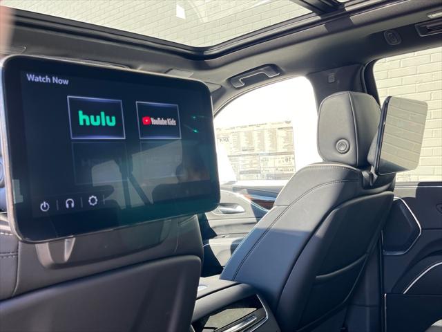 2024 Cadillac Escalade ESV 4WD Premium Luxury