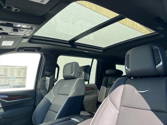 2024 Cadillac Escalade ESV 4WD Premium Luxury