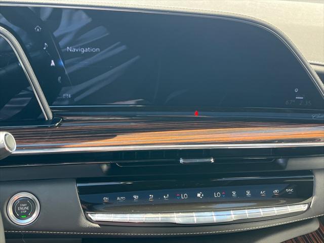 2024 Cadillac Escalade ESV 4WD Premium Luxury