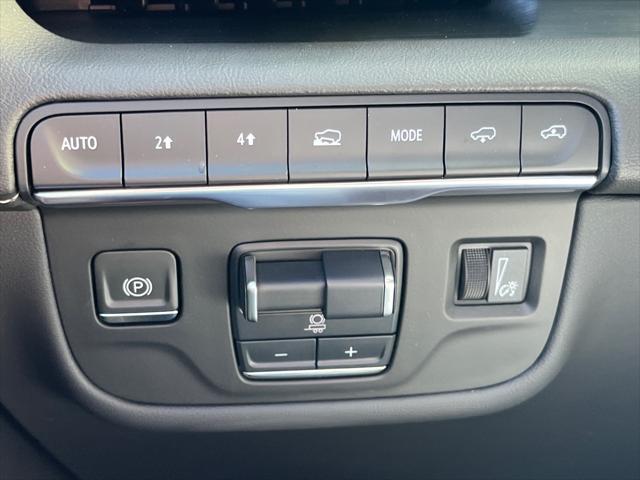 2024 Cadillac Escalade ESV 4WD Premium Luxury